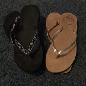 Metallic flip flop lot